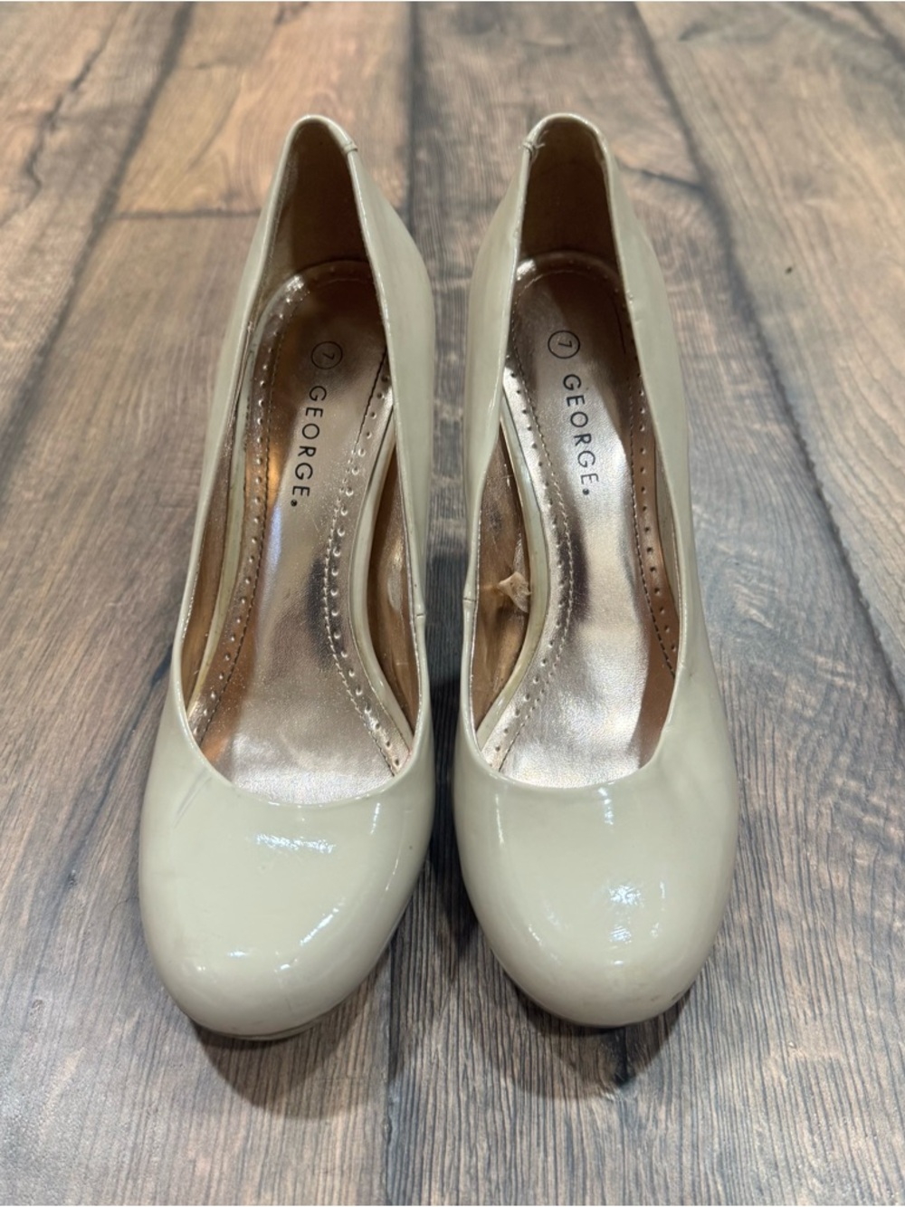 George Women's Beige Patent Round-Toe Pumps